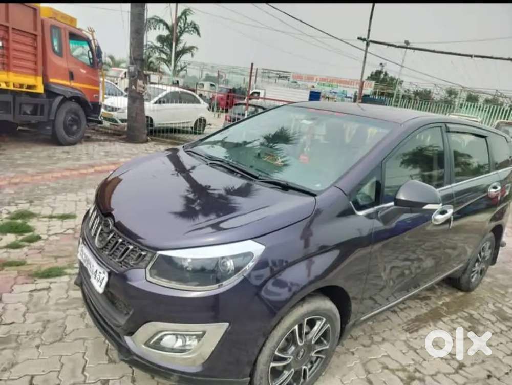 Mahindra Marazzo 1.5 2019
