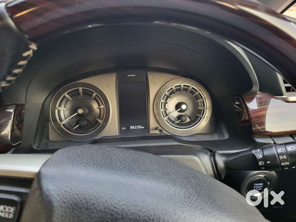 Toyota Innova Crysta 2.4 V, 2019, Diesel