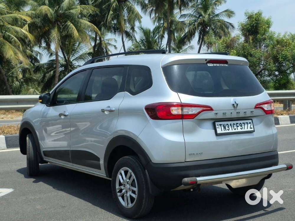 Renault Triber Rxt, 2023, Petrol
