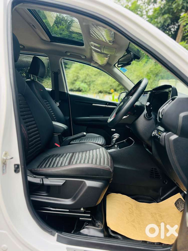 Kia Sonet Gtx Plus Turbo Dct, 2021, Petrol
