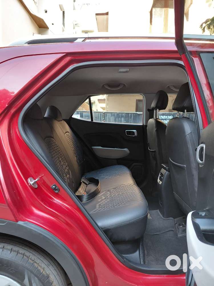 Hyundai Venue 1.2 S (o), 2022, Petrol