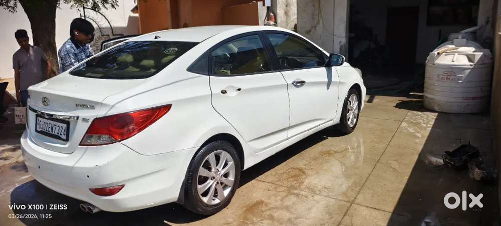 Hyundai Verna 1.6 2011 Car