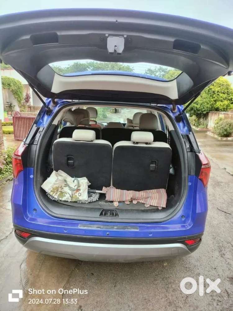 Mahindra Xuv700 2021 Petrol 63000 Km Driven