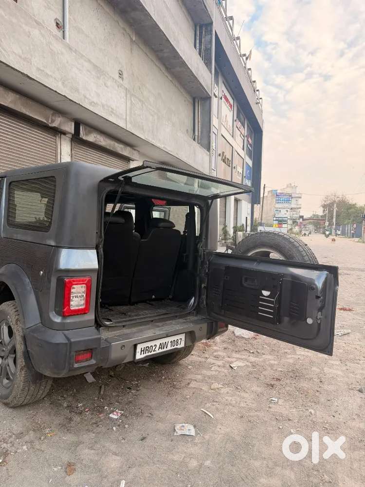 Mahindra Thar Hard Top 4*4