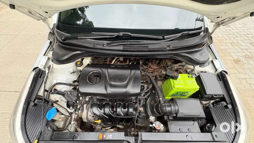 Hyundai Verna Fluidic 1.6 Vtvt Sx Opt, 2019, Petrol