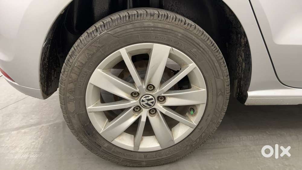 Volkswagen Polo 2009-2013 Petrol Highline 1.2l, 2015, Petrol