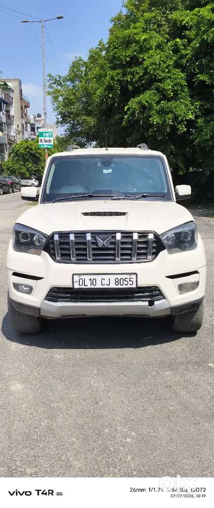 Mahindra Scorpio S10 2.2 7 Str