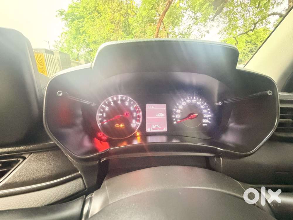 Maruti Suzuki Swift Vxi Ags, 2025, Petrol