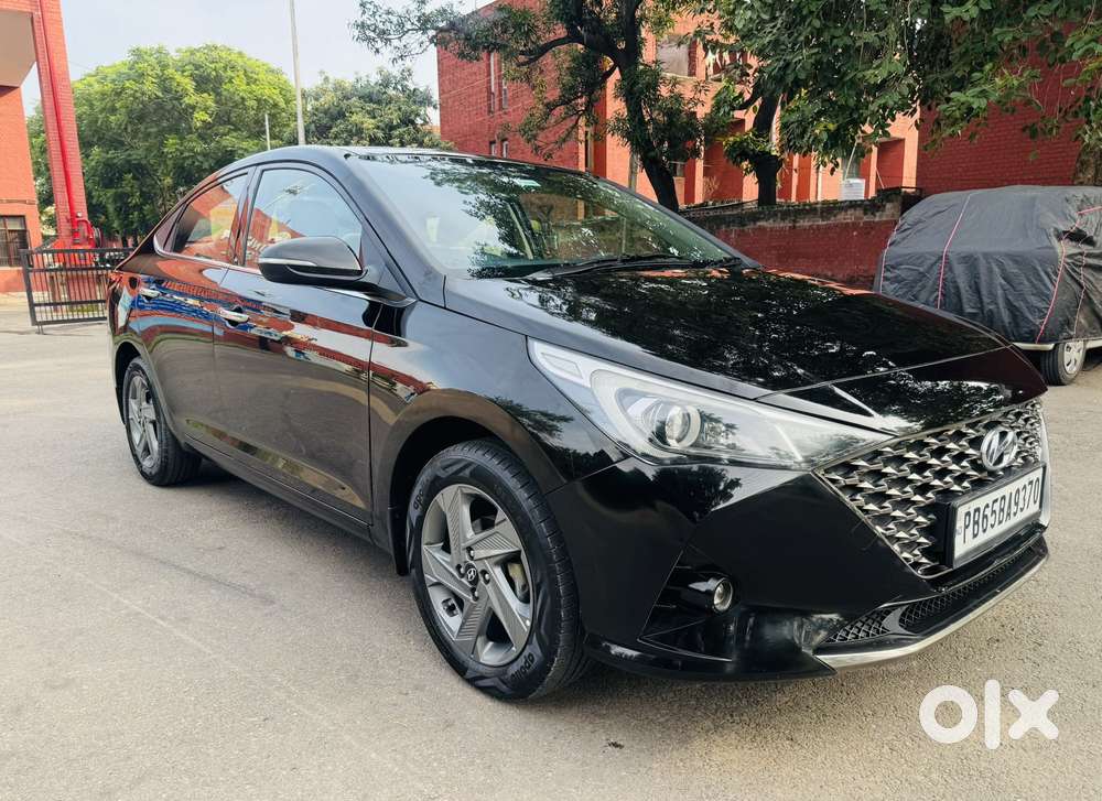 Hyundai Verna 1.5 Sx Petrol Mt, 2021, Petrol