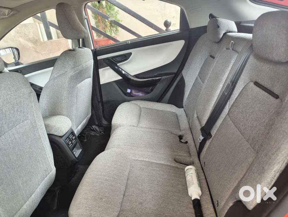 Tata Curvv 2025 Petrol 9800 Km Driven