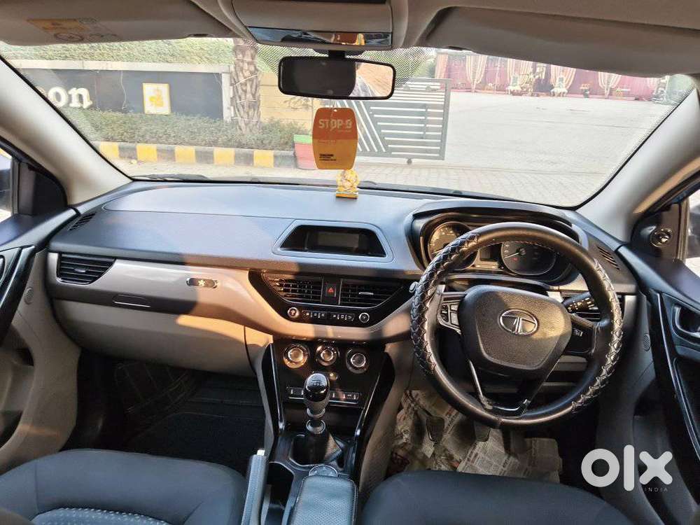 Tata Nexon, 2019, Petrol