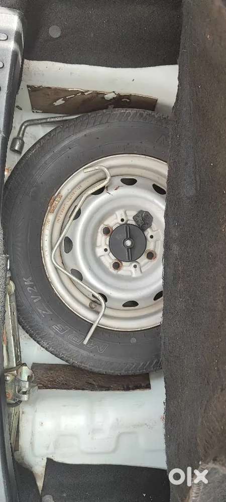 Tata Indica Vista Safire Gls 2012