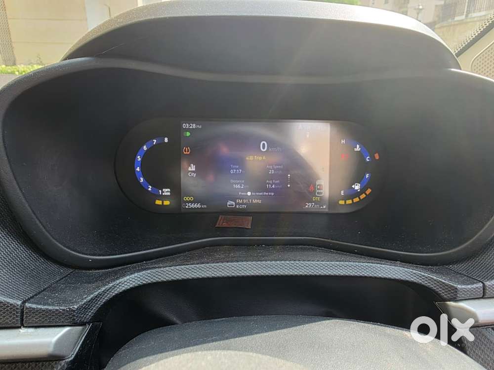 Tata Nexon Petrol 2024