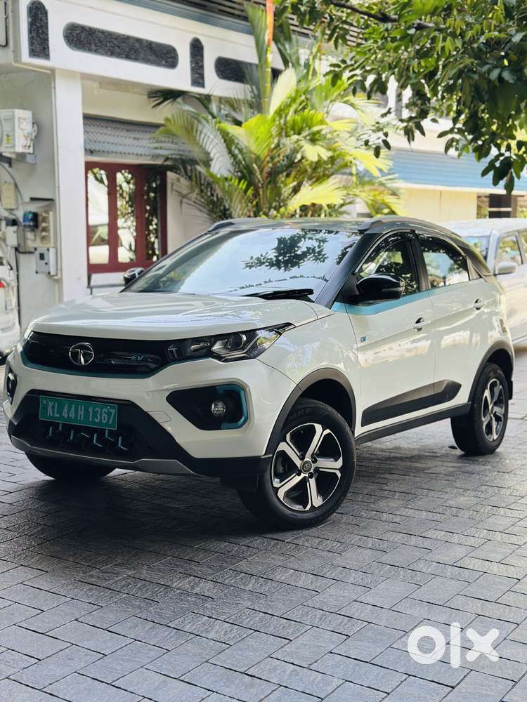 Tata Nexon Ev Xz Plus, 2022, Electric