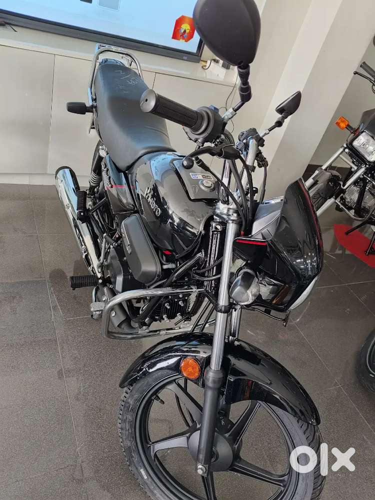 Hero splendor plus New 2025 just pay 5555/- immediate delivery - Main Image