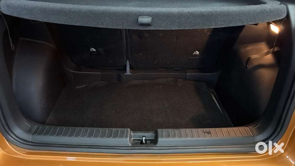 Skoda Kushaq 1.0 Tsi Style, 2022, Petrol