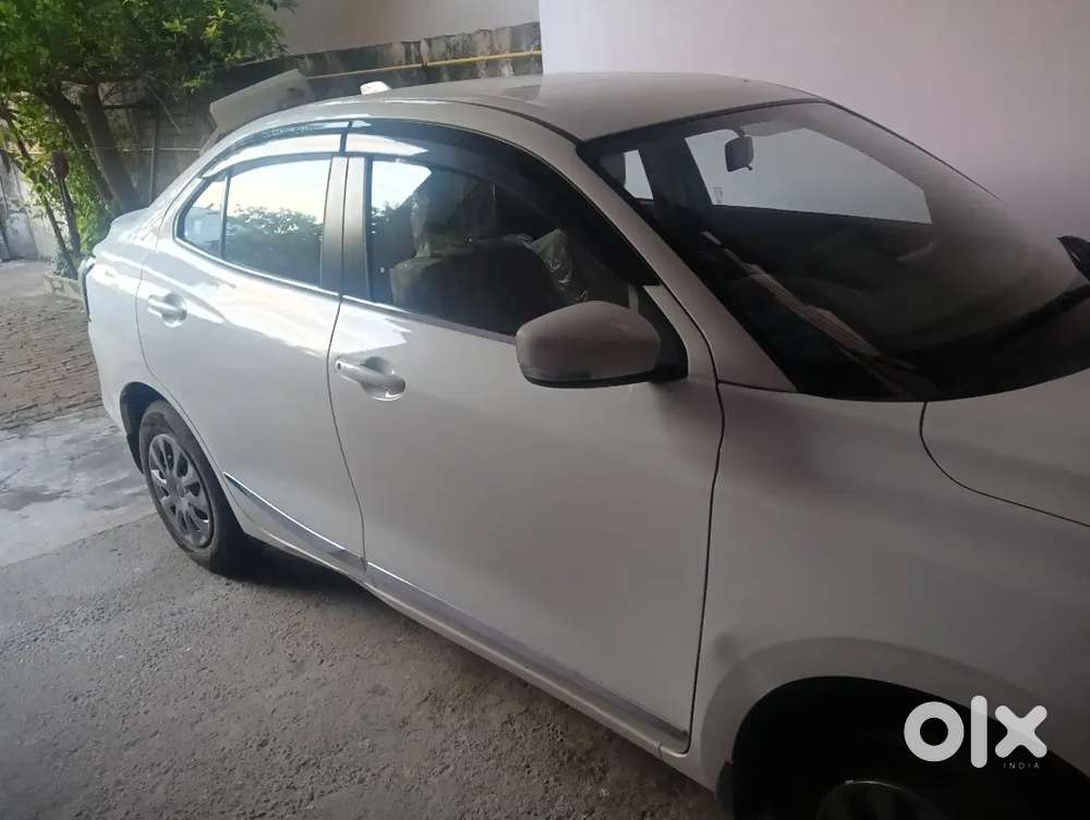 Maruti Suzuki Dzire 2025 Petrol 4000 Km Driven