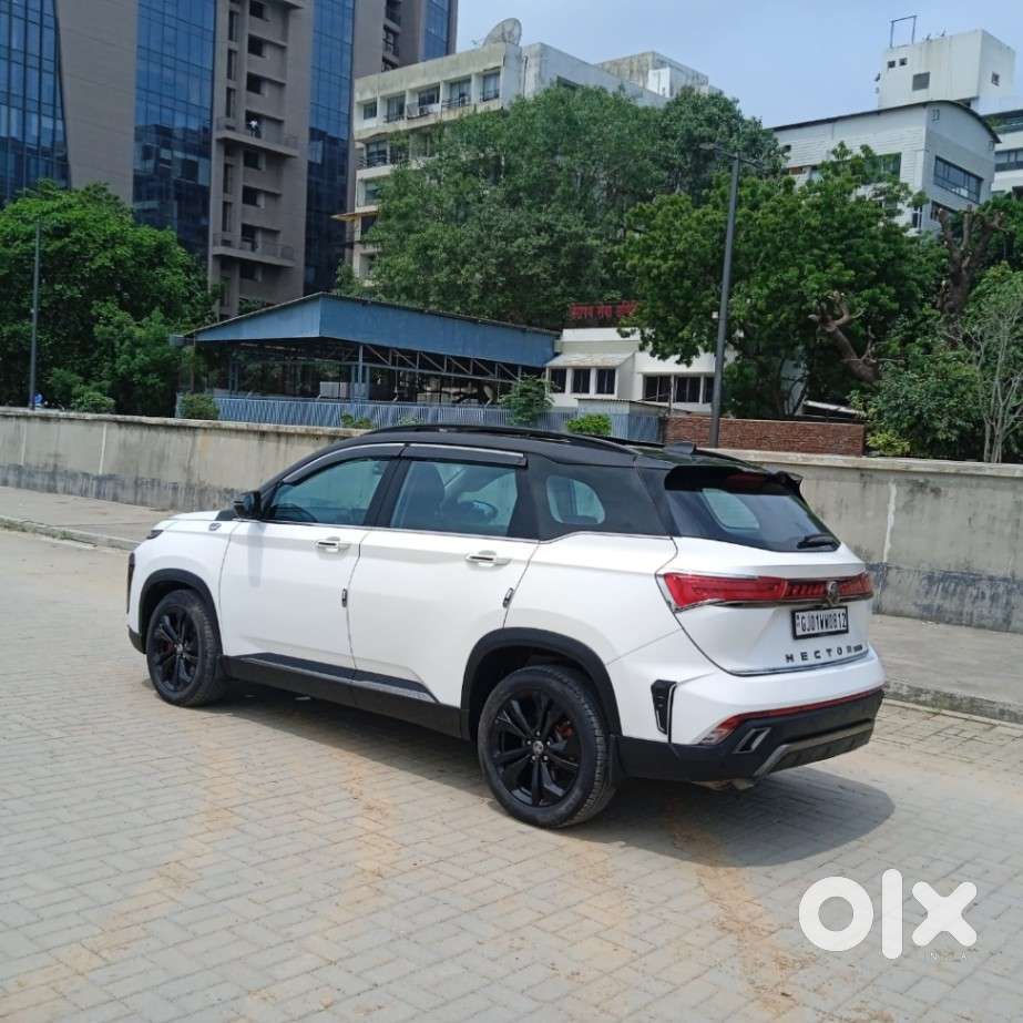 Mg Hector Plus, 2025, Petrol