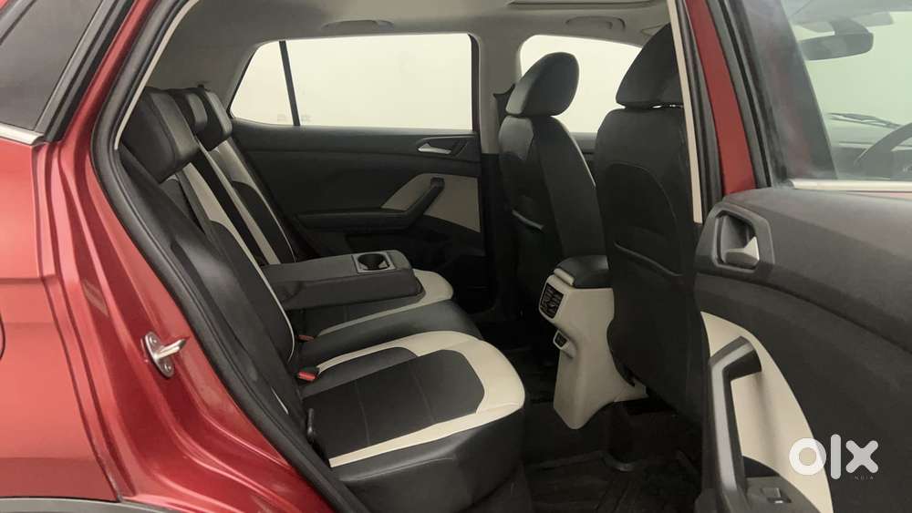 Volkswagen Taigun 1.0 Tsi Topline At, 2022, Petrol