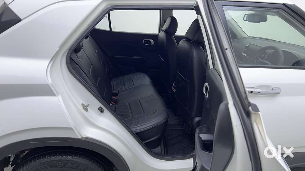 Hyundai Venue 1.0 Sx (o) Turbo Dct, 2020, Petrol