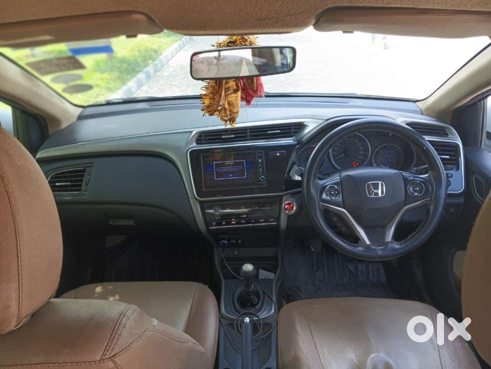 Honda City I-vtec V, 2018, Petrol