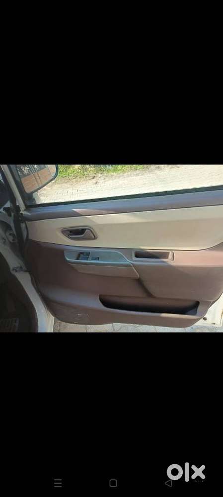 Maruti Suzuki Zen Estilo Vxi Bsiv, 2010, Petrol