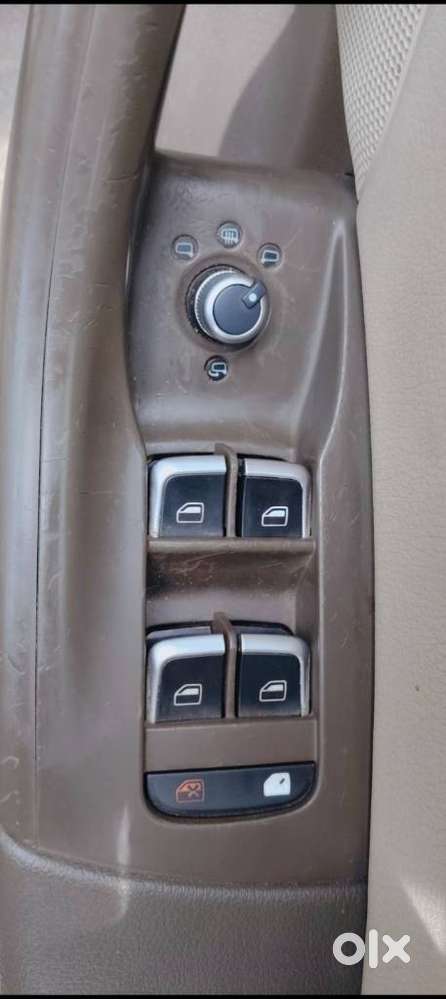 Audi Q3 2.0 Tdi Premium With Sunroof, 2014, Diesel