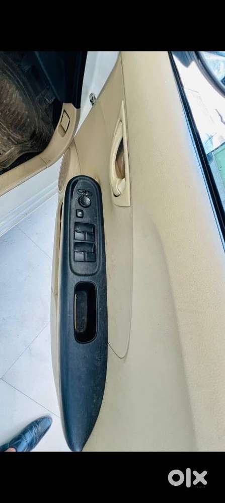 Honda Amaze, 2016, Petrol