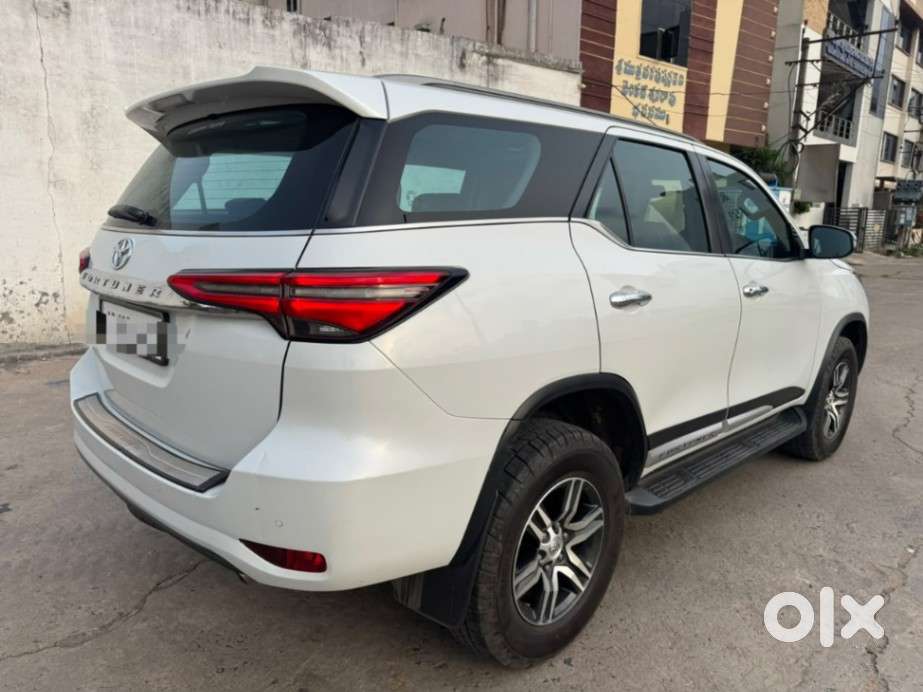 Toyota Fortuner 4x2 Mt 2.8 Diesel, 2023, Diesel