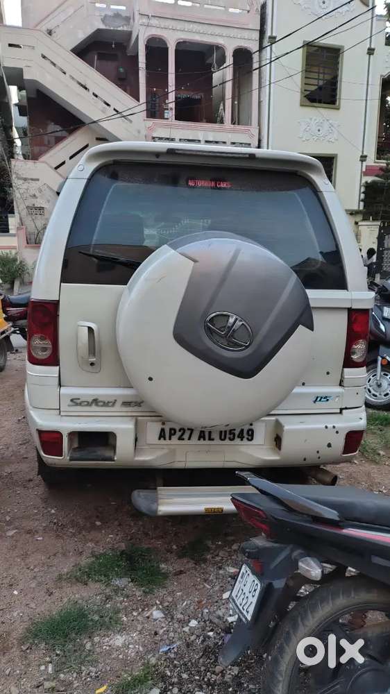 Tata Safari 4x2 2012
