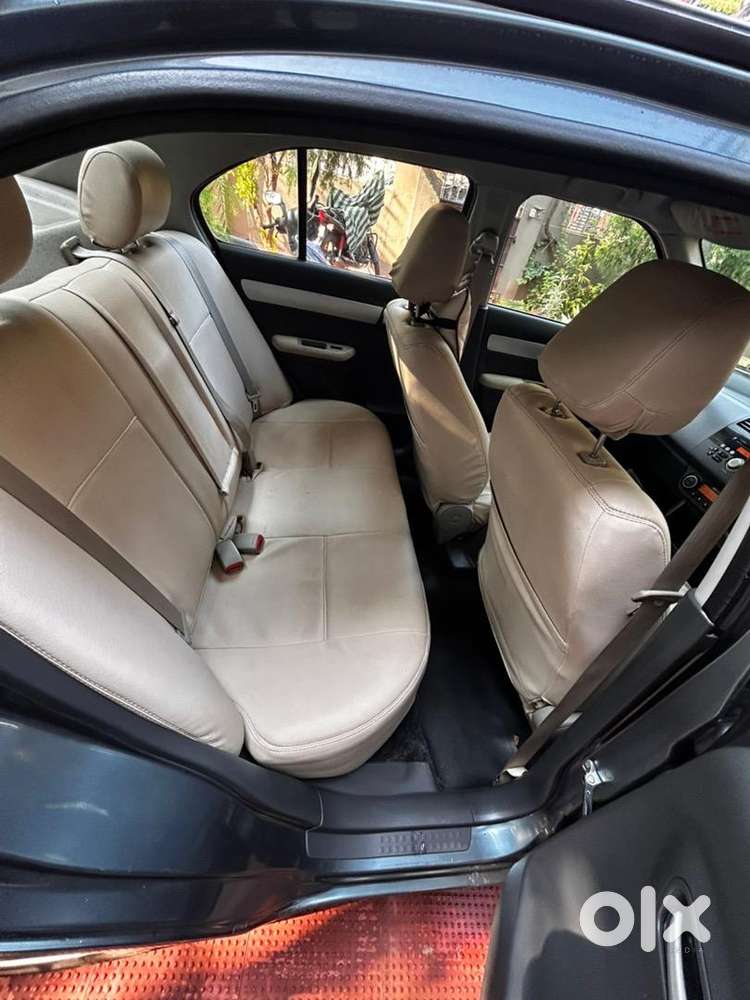 Swift Dzire Petrol
