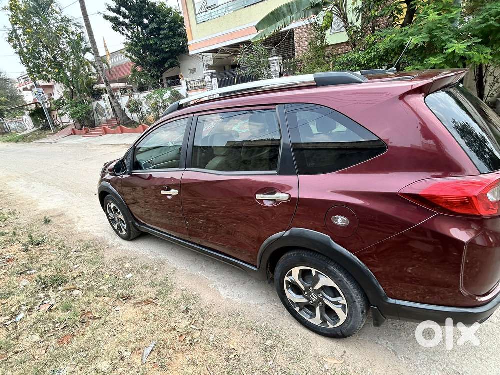 Honda Br-v I-vtec V Mt, 2016, Petrol
