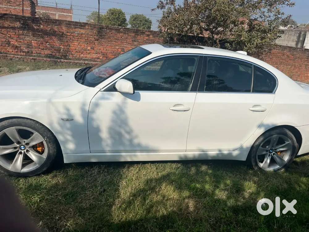 Bmw 5 Series 2008 Petrol 90 Km Driven