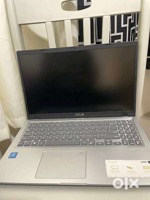 ASUS VivoBook X515E &ndash; Silver
