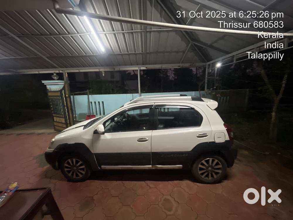 Toyota Etios Cross 2014