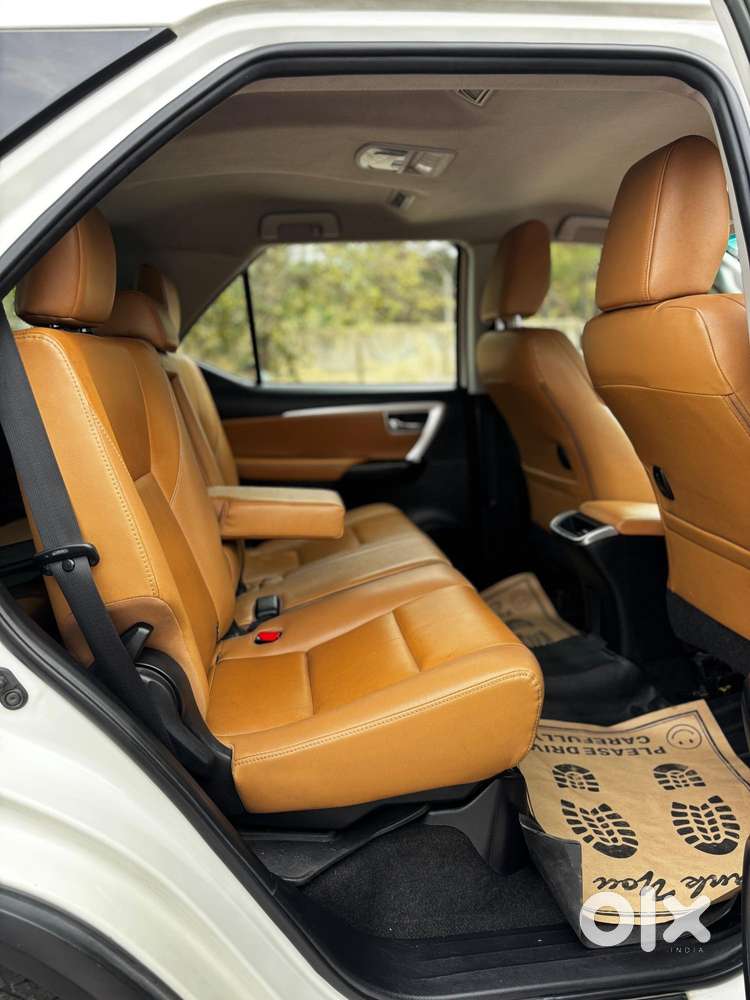 Toyota Fortuner 3.0 4x2 Automatic, 2019, Diesel