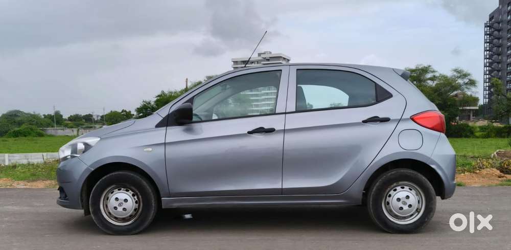 Tata Tiago 1.2 Revotron Xm, 2019, Petrol