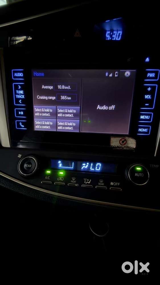 Toyota Innova Crysta 2016 Diesel Well Maintained