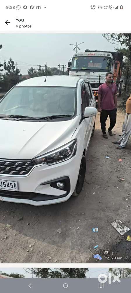 Maruti Suzuki Ertiga Vxi Petrol 2025