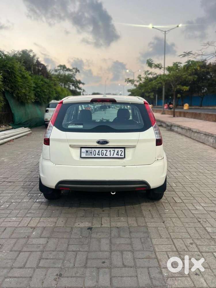 Ford Figo Petrol Car 2015
