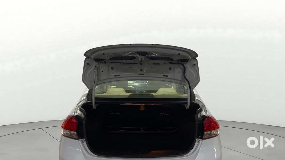 Maruti Suzuki Ciaz Zxi, 2015, Petrol