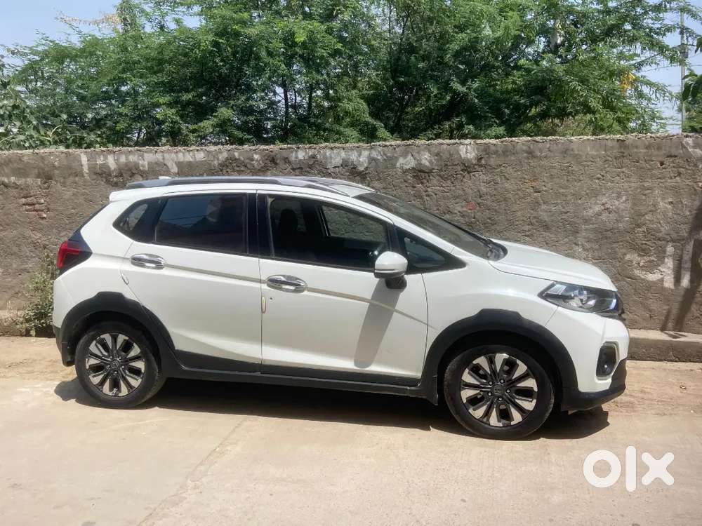 Honda Wr-v Showroom Condition Car With Service Record Driven