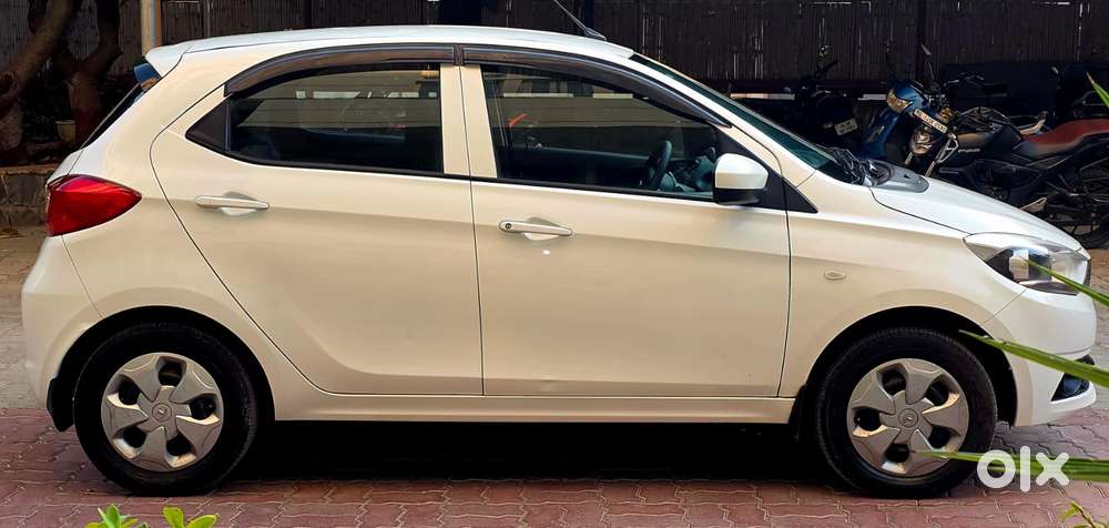 Tata Tiago 1.2 Revotron Xta, 2019, Cng & Hybrids