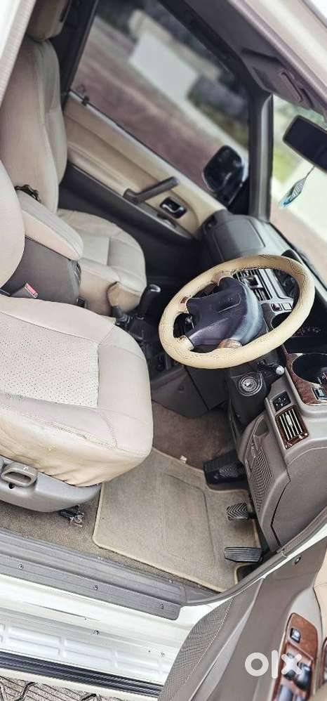 Mitsubishi Pajero Sport 2.5 Manual, 2011, Diesel