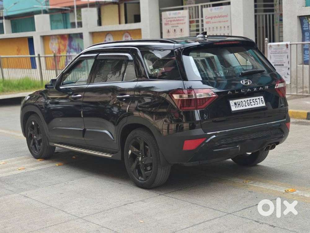 Hyundai Alcazar Signature (o) 7 Seater 1.5 Diesel At Adventure Dual ..
