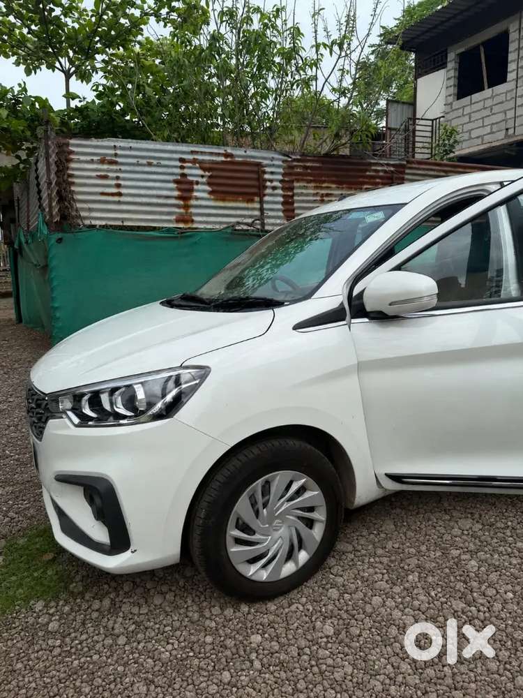 Maruti Suzuki Ertiga 1.5 Vxi 2026