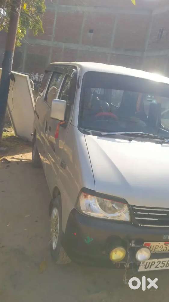 Maruti Suzuki Eeco 2015 Variant