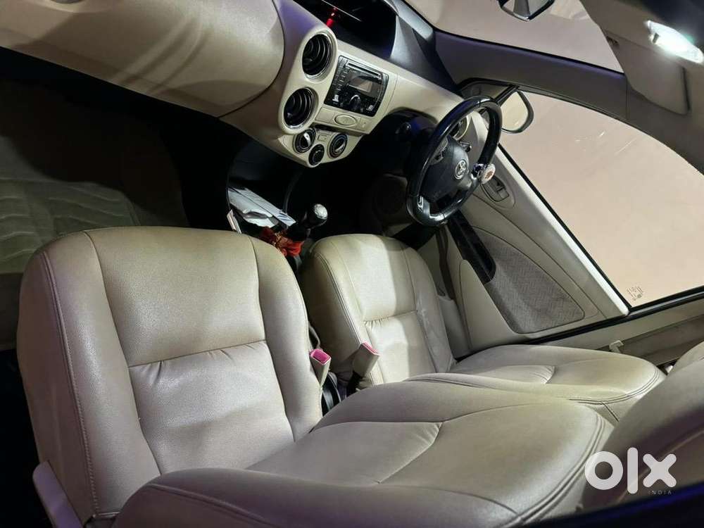 Toyota Car 2017 Top Model Km 49200 Driven