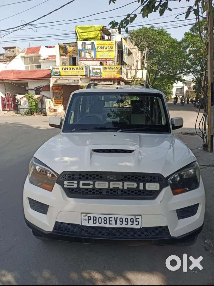 Mahindra Scorpio 2.2 2015
