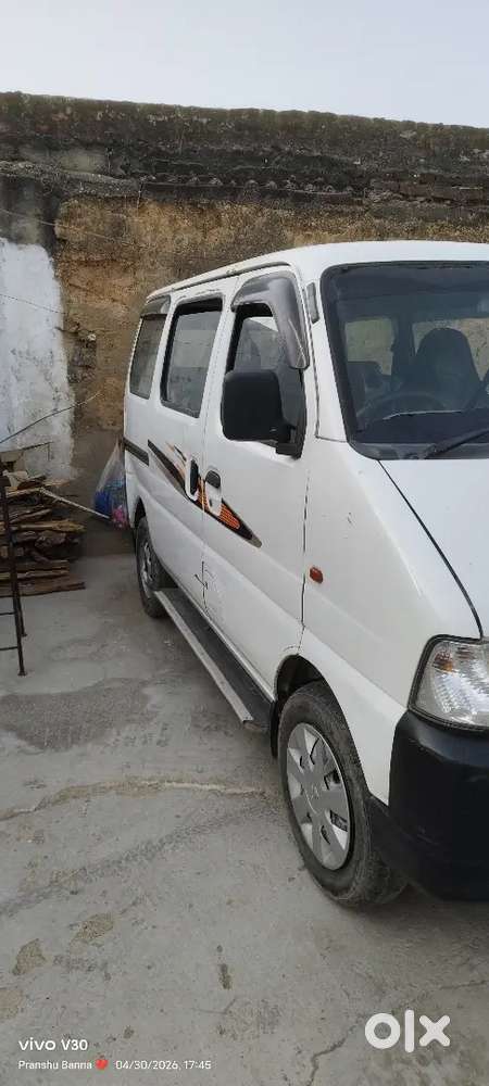 New Car Leni He
